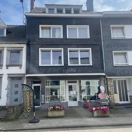 Centre De *